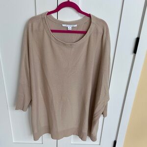 Diane Von Furstenberg Beige Seeater Size SP